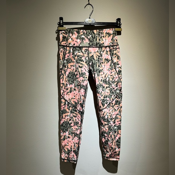 Sweaty Betty BNWT “power" tights sz S NEW pull on floral pink/green - Picture 2 of 4